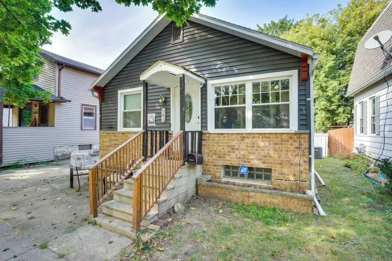 Walk to Main St Fond du Lac: Retreat w/ Yard