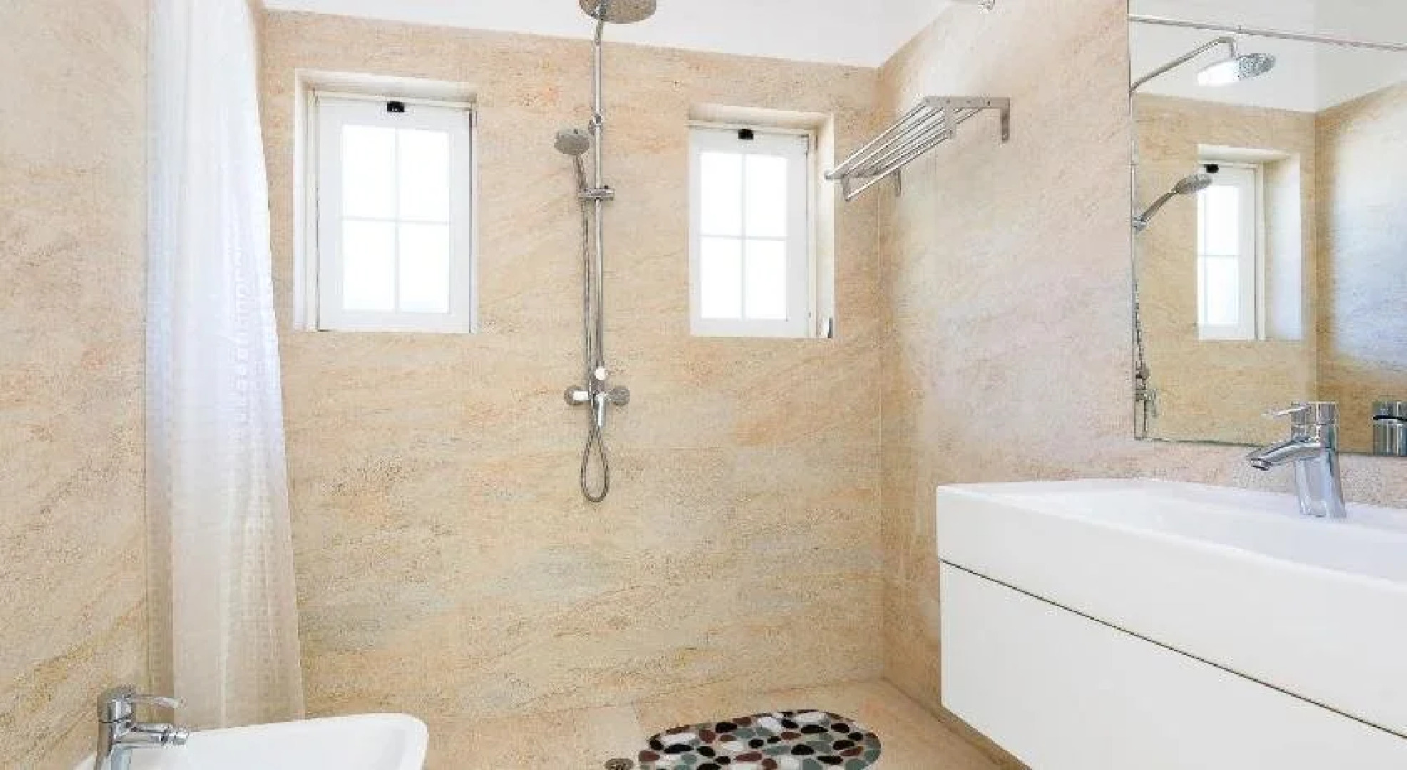 Casa Birre Guesthouse