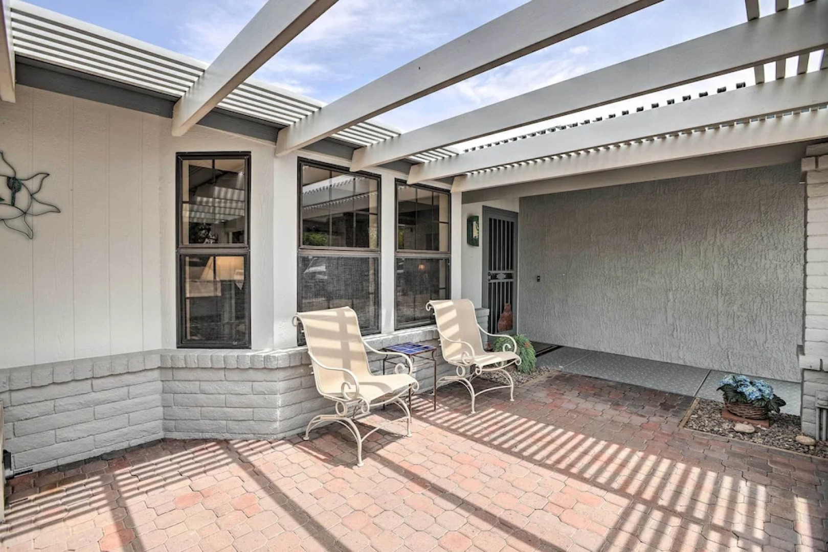 1 Mi to Golf Courses: Family Sun City West Home