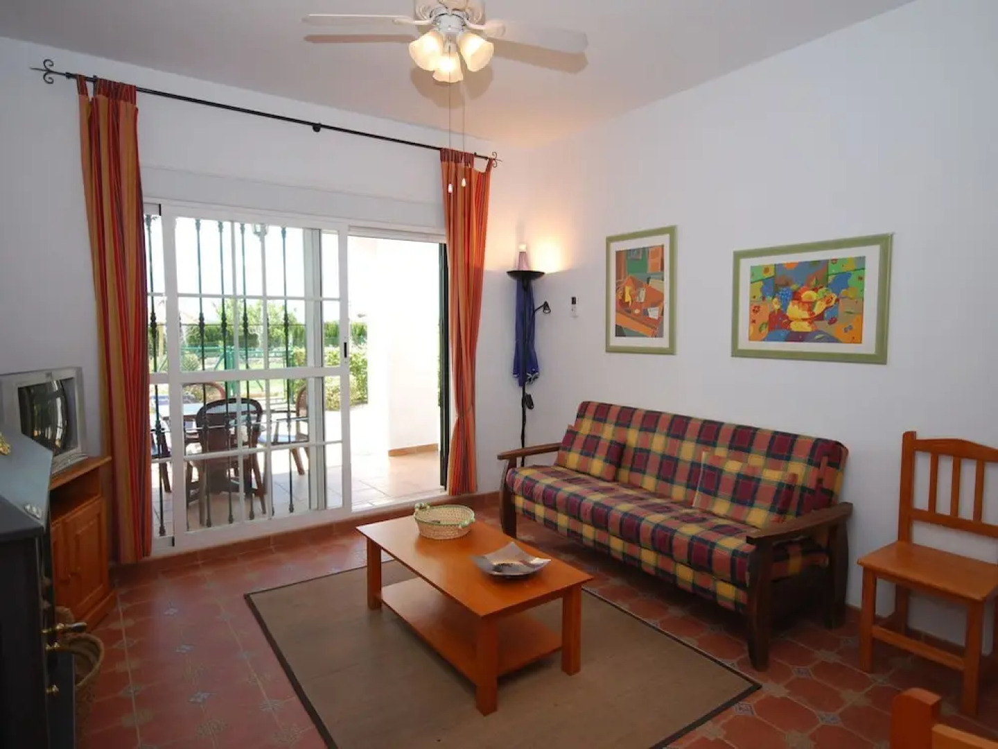 Cozy Apartment in Viñuela With Pool