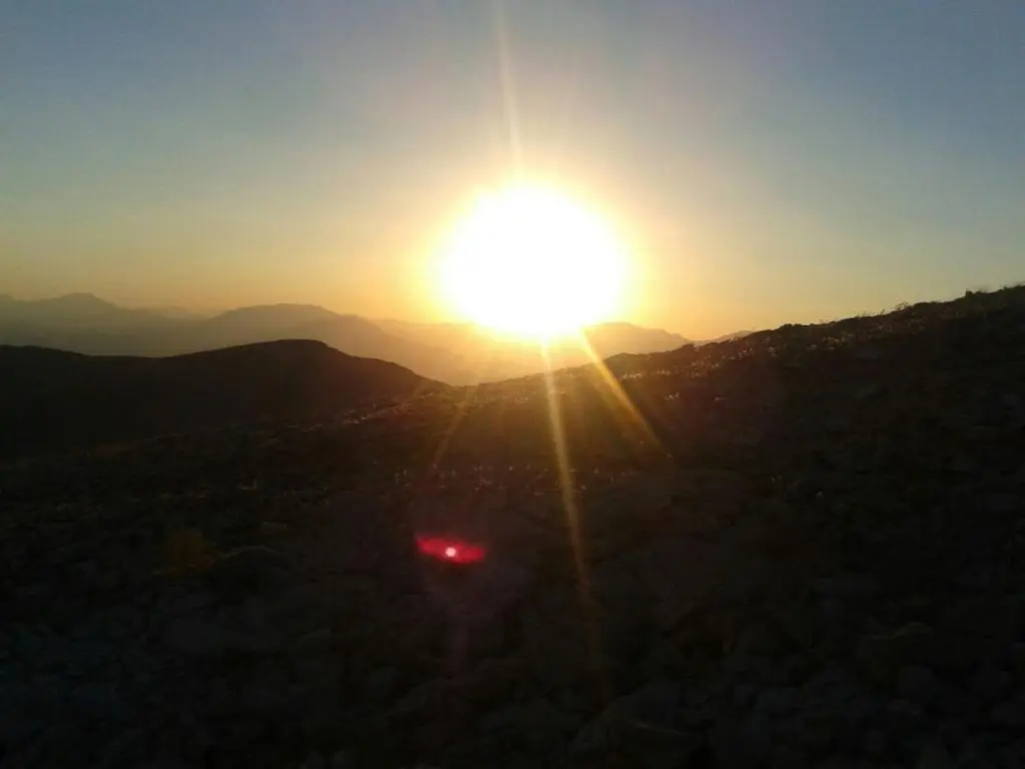 Nemrut Dağı Işik Pansi̇on