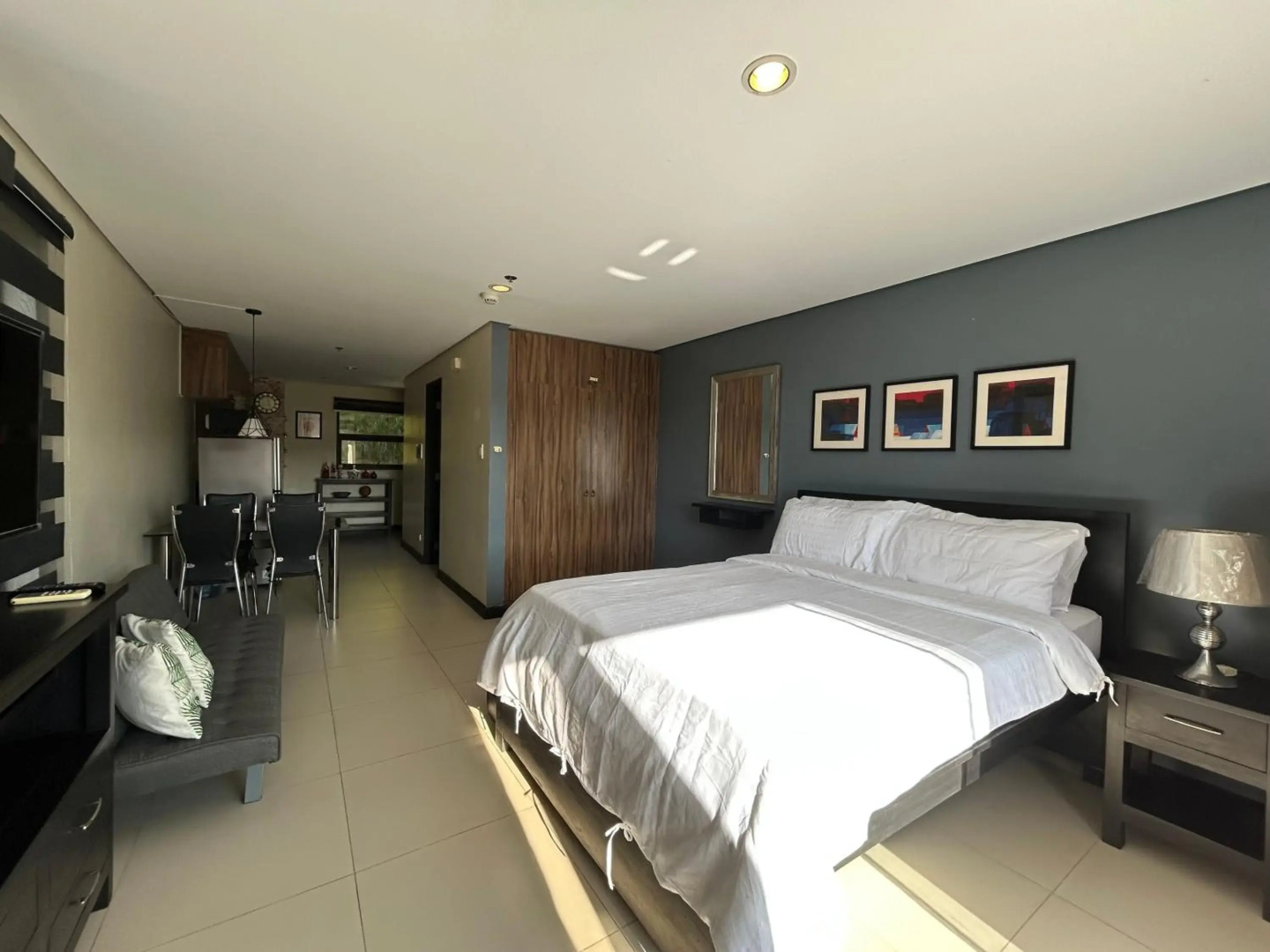 Crosswinds Resort Suites