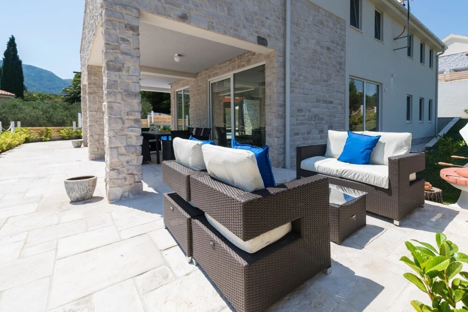 Villa With 4 Bedrooms in Pitve, With Wonderful sea View, Private Pool,