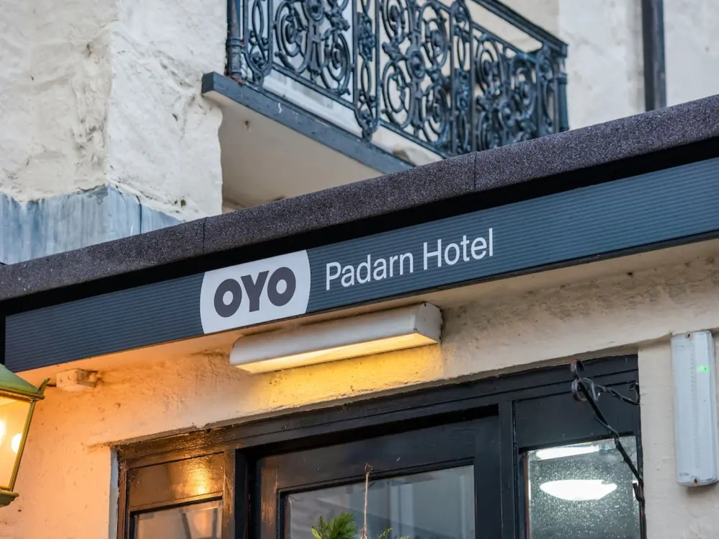 The Padarn Hotel