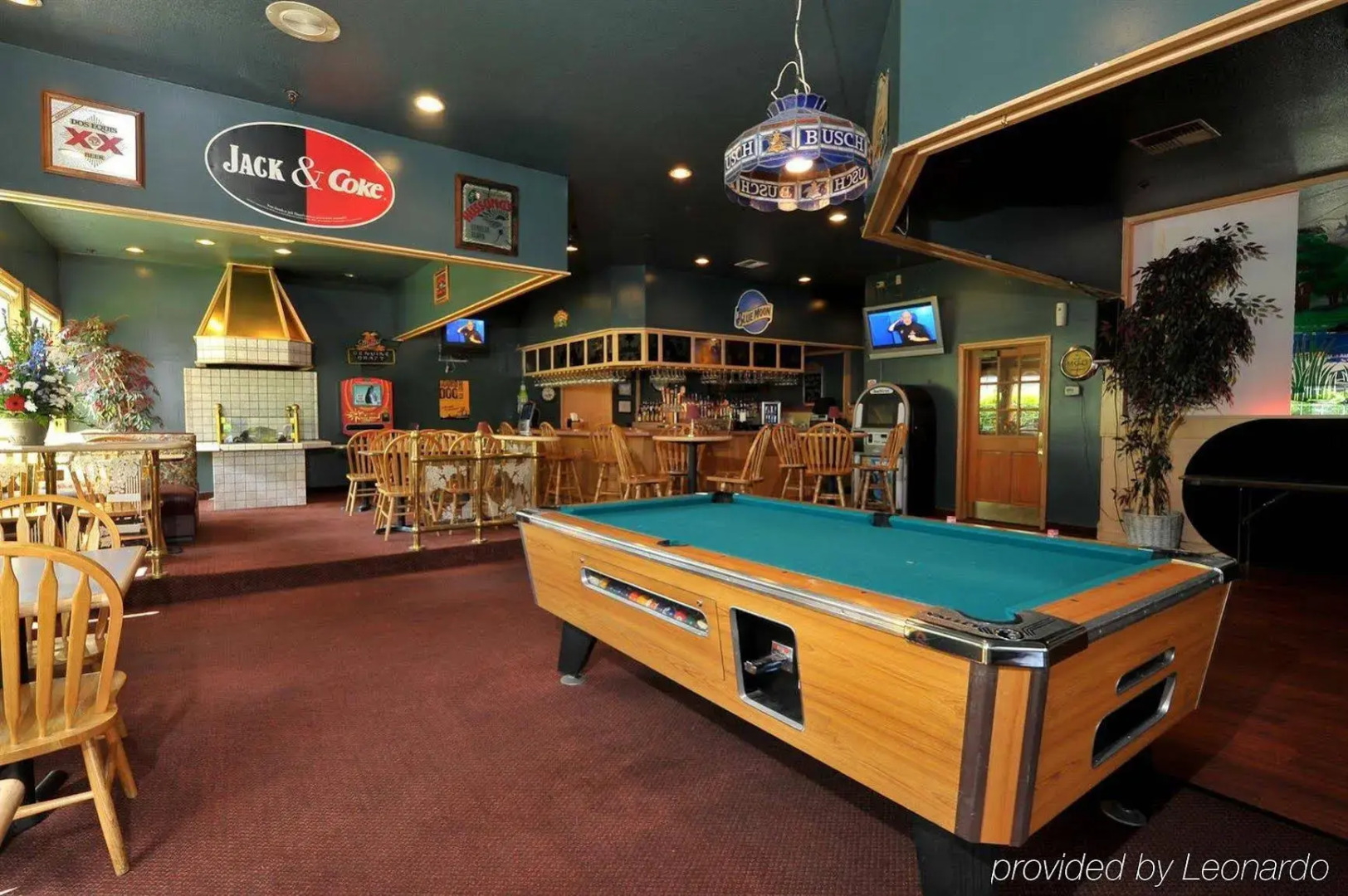 Shilo Inn Suites Hotel - Nampa Suites - Idaho