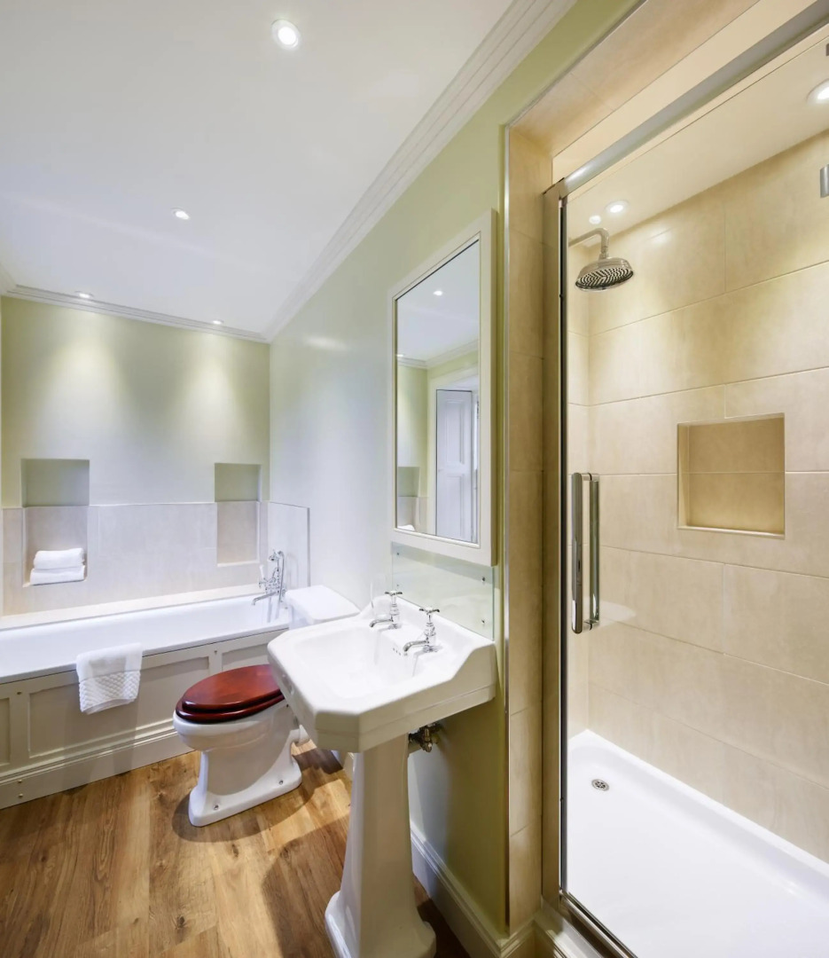 The Loch Lomond Arms Hotel