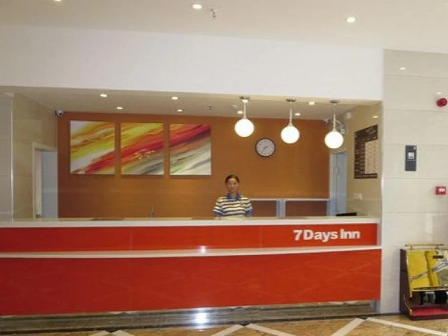 7 Days Inn Longyan Zhongshan Road Walking Street Branch