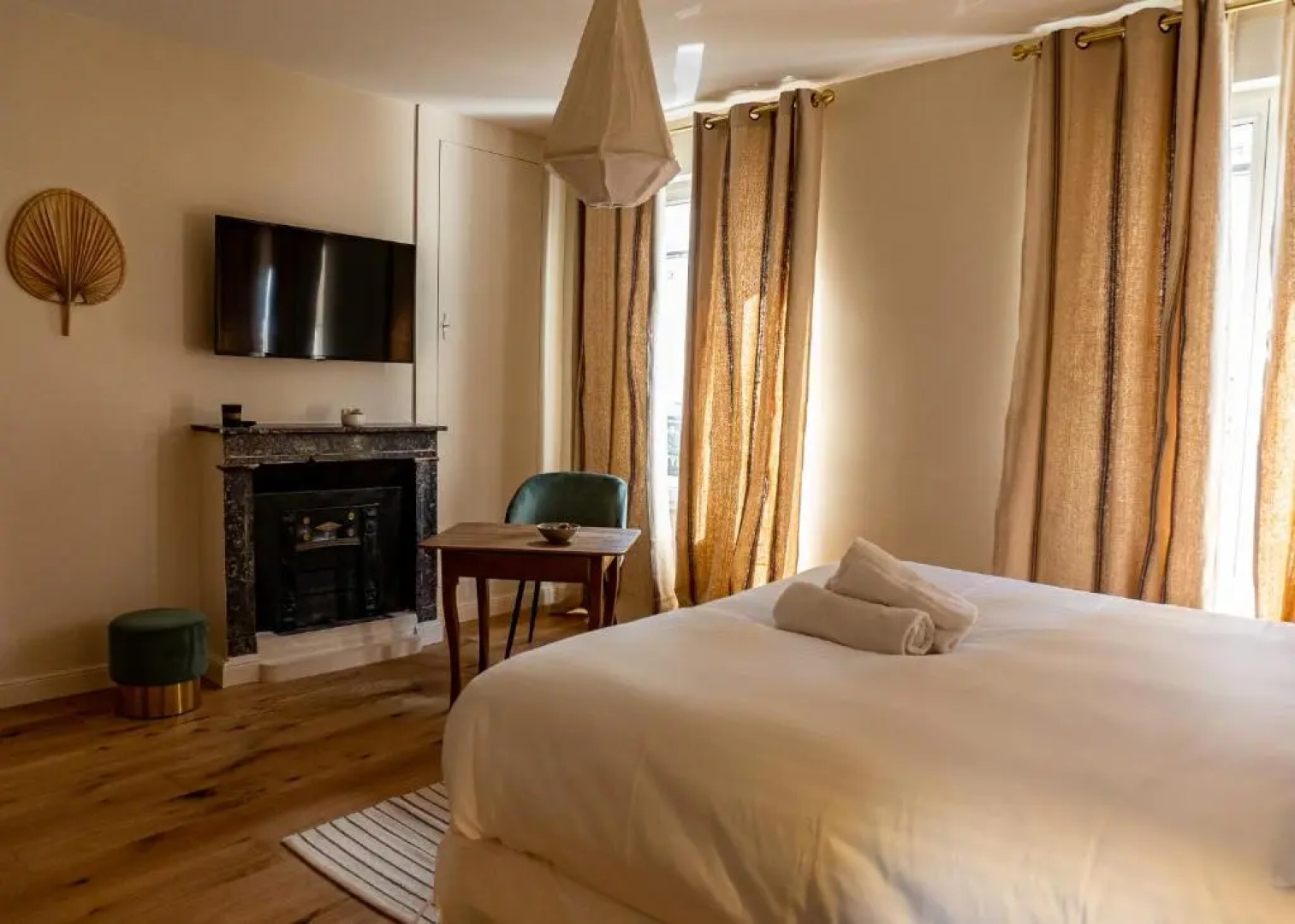 Les Nids Perches - Rue Sainte Croix