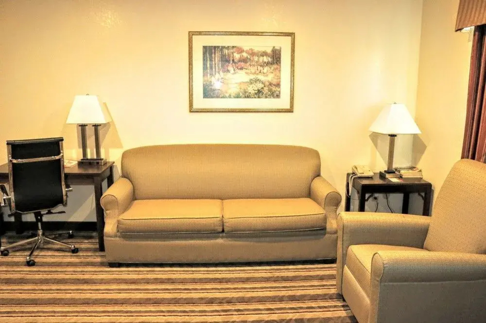 Super 8 By Wyndham Latham/Albany Airport