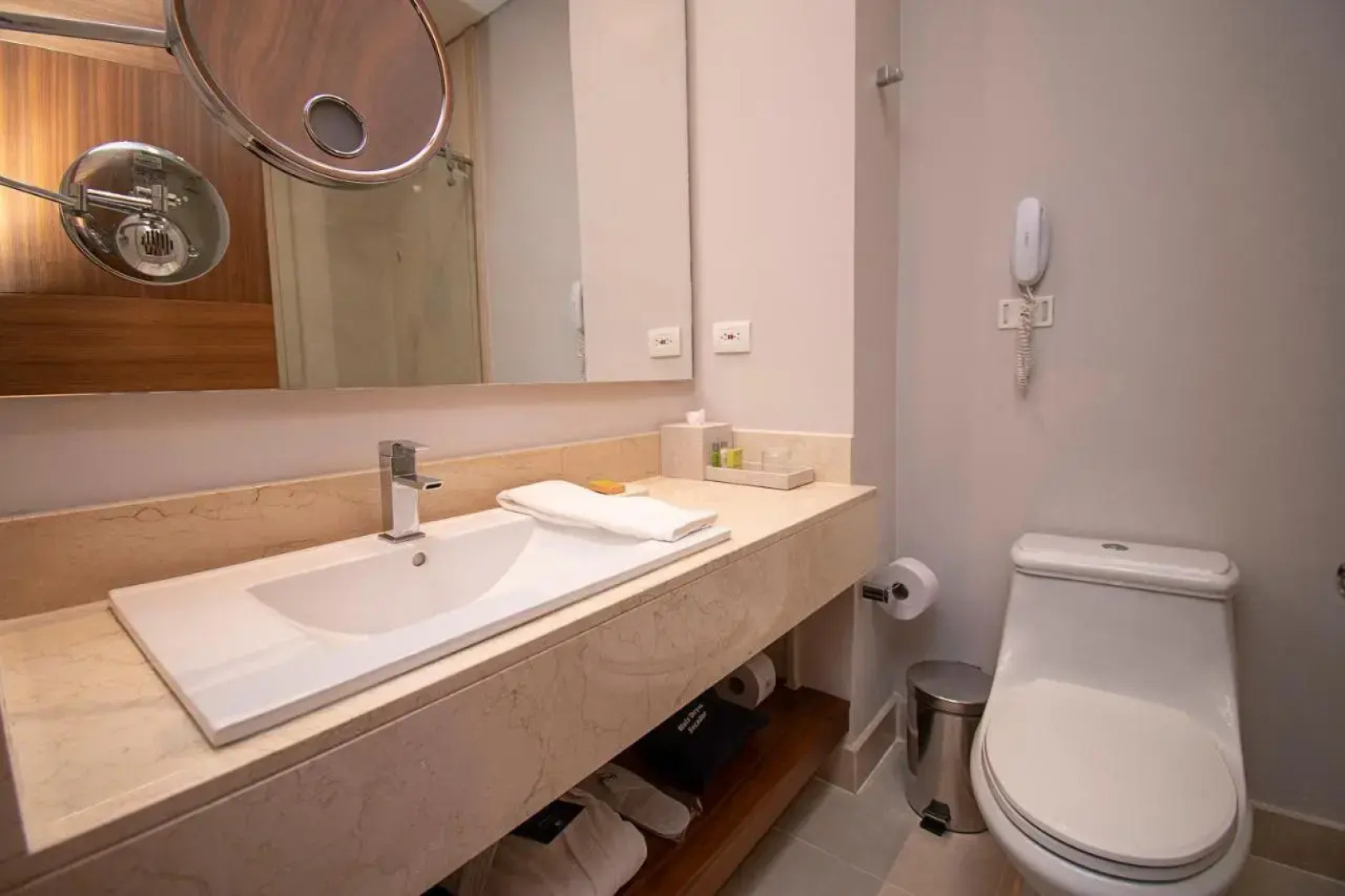 DoubleTree by Hilton Bogota Parque 93