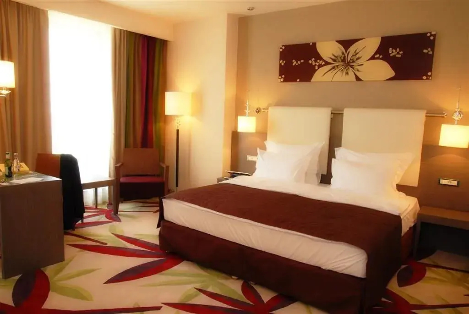 Golden Tulip Ana Dome