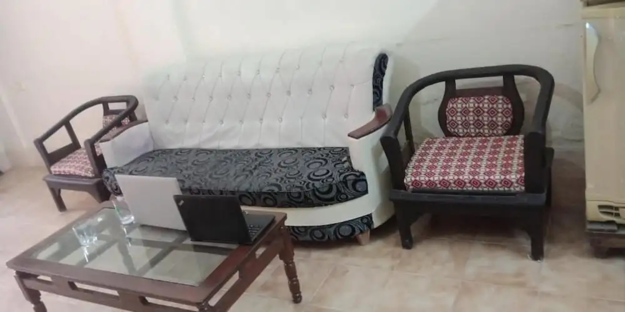 Autobahn Guest house