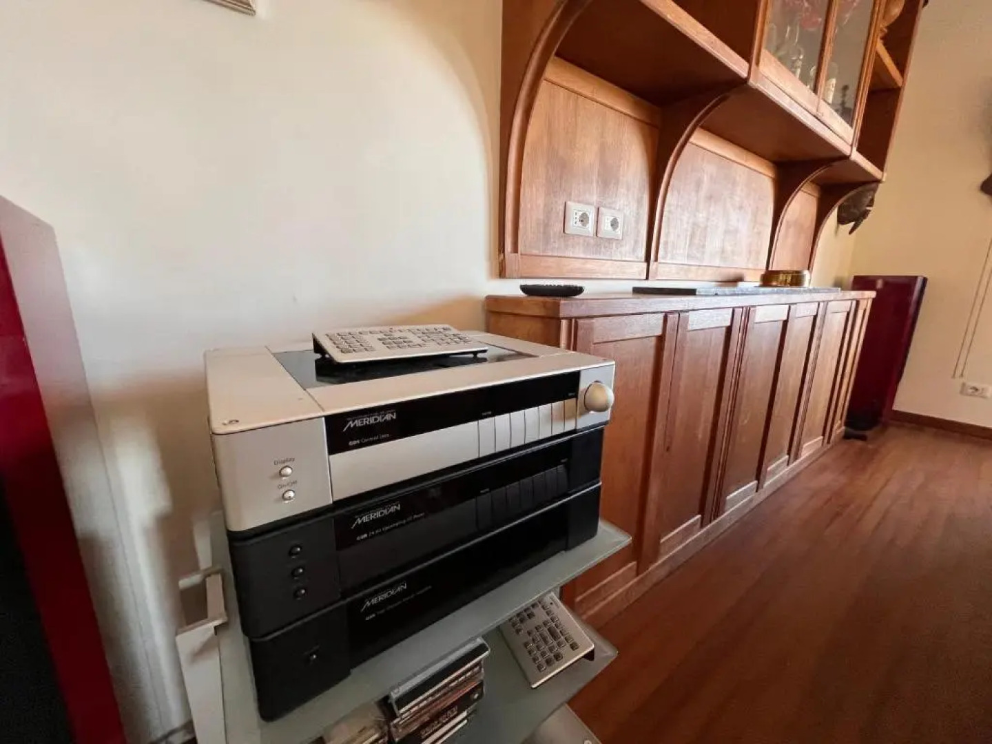 Large villa for 20 guests on large estate with private pool and tennis court Big conference room with facilities VILLAITALY EU