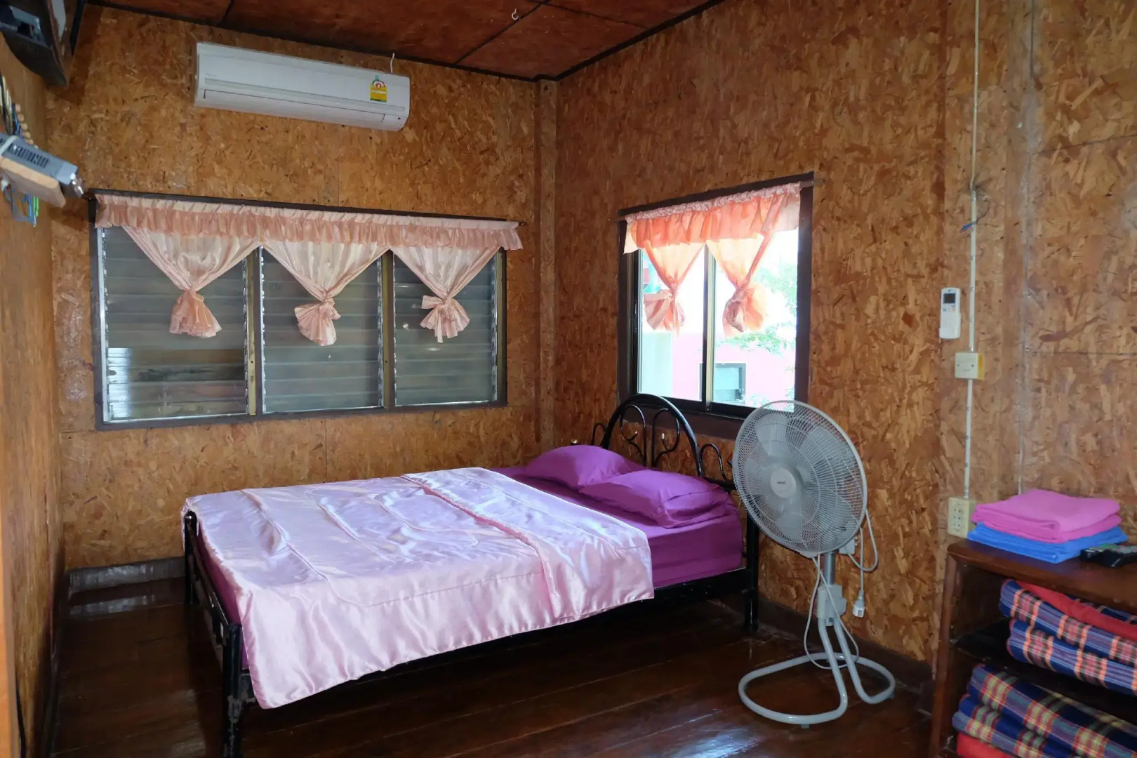 Sripitsanu Bungalows