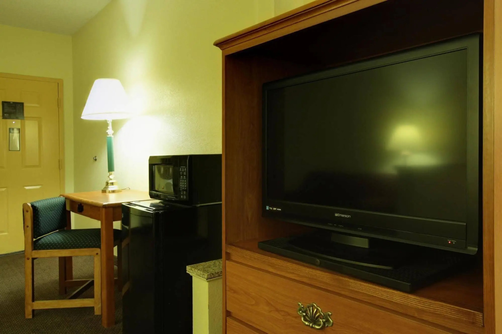 Americas Best Value Inn & Suites - Senatobia