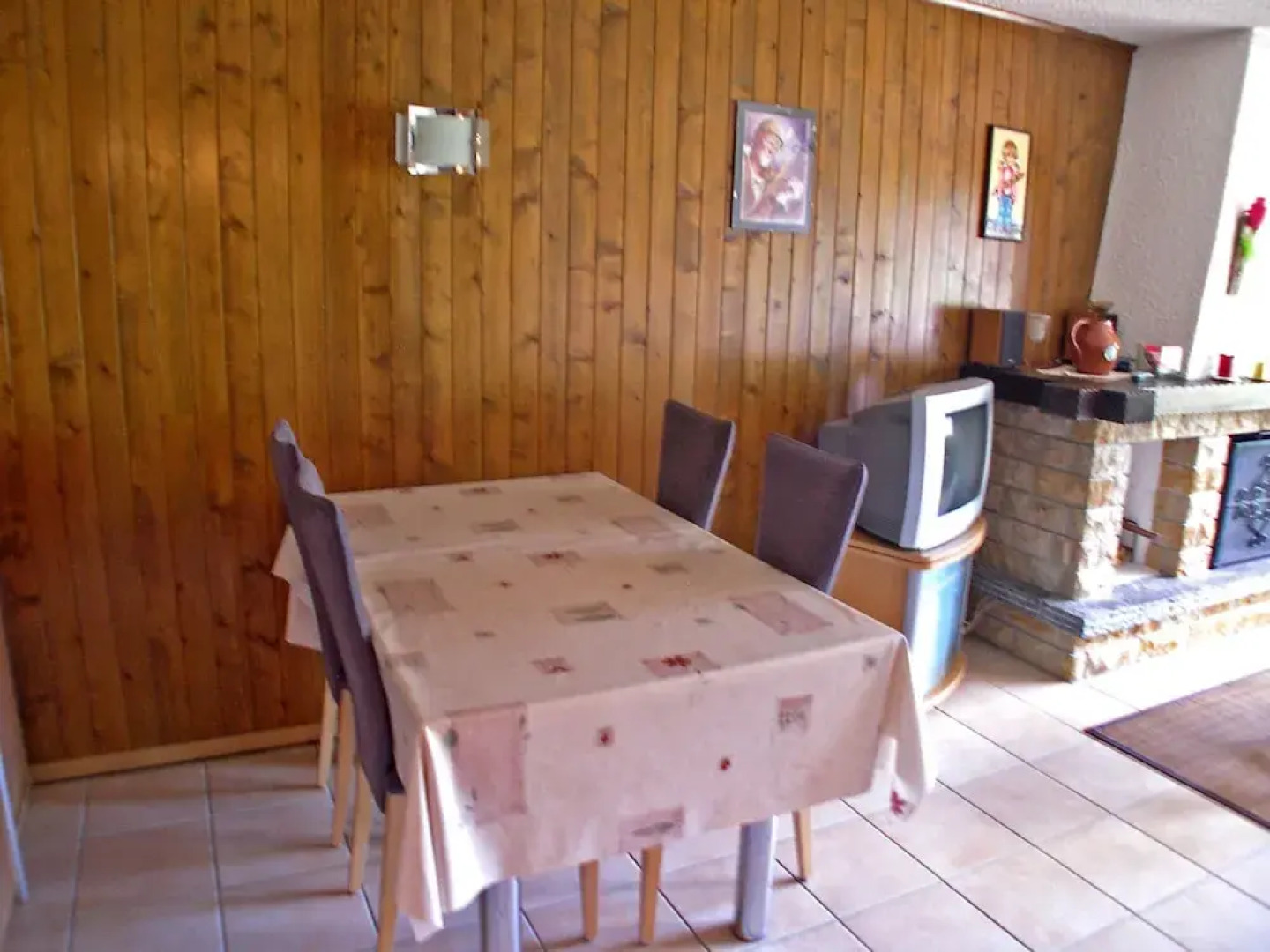 Domino B 48 Leytron in Leytron