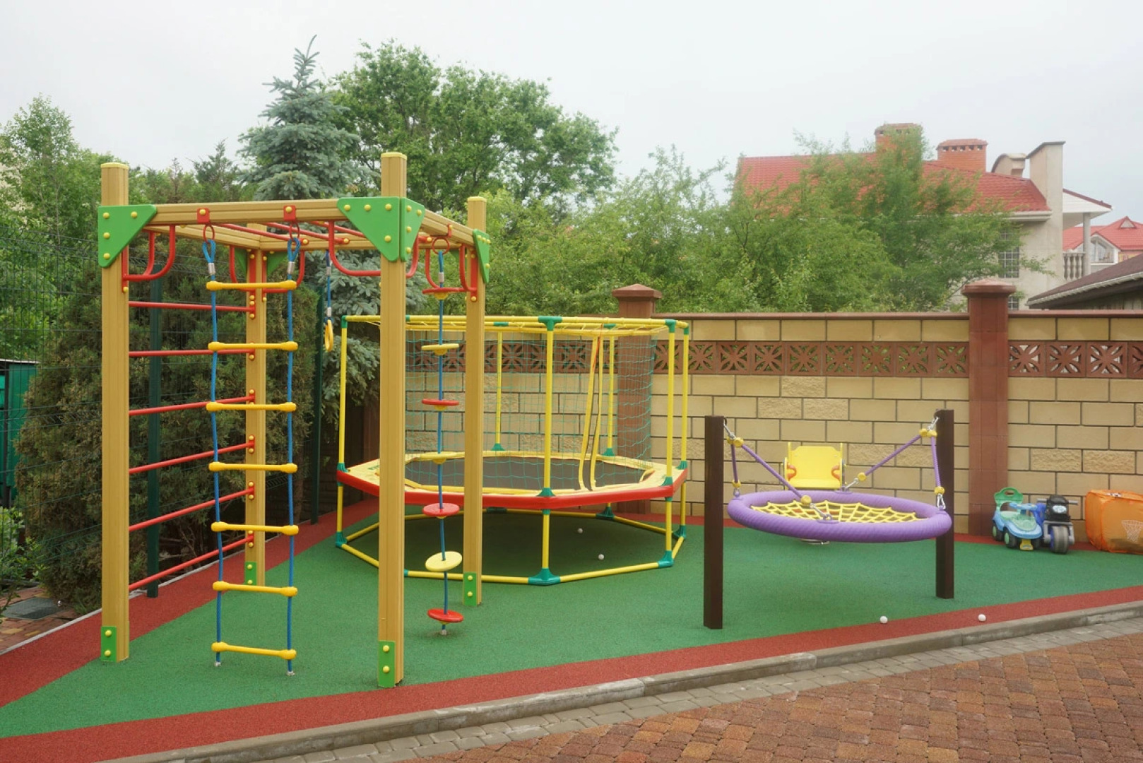 Золотой лев (Песчаное)