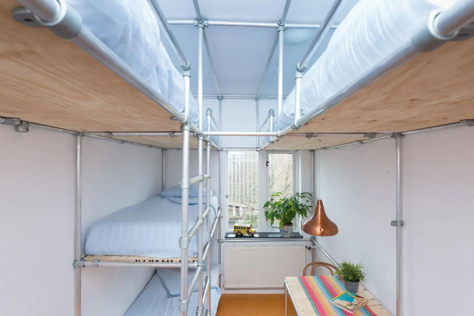 Jorplace Beach Hostel