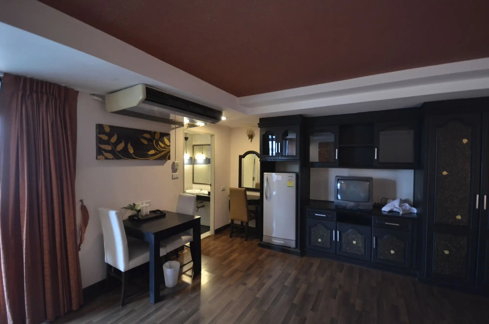 The Heritage Sathorn Suite Hotel