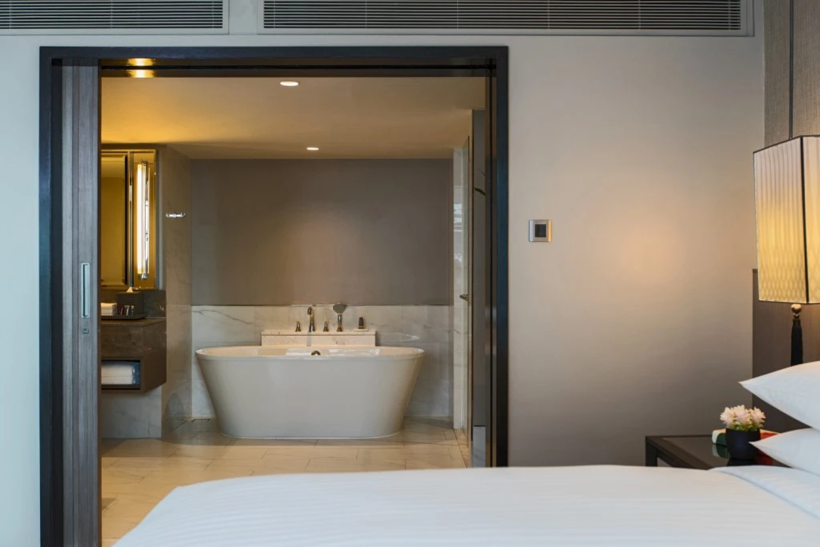 Отель Bangkok Marriott Marquis Queen’s Park