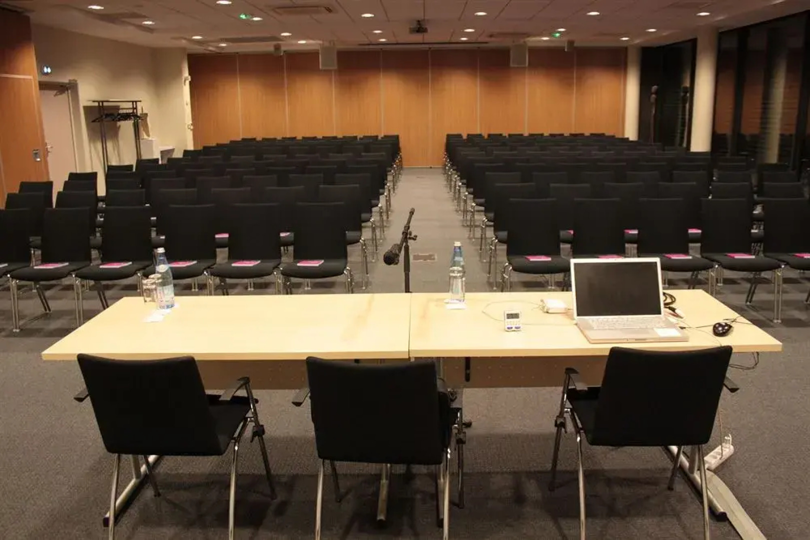 Hotel The Originals Colmar Haut Koenigsbourg Val-v