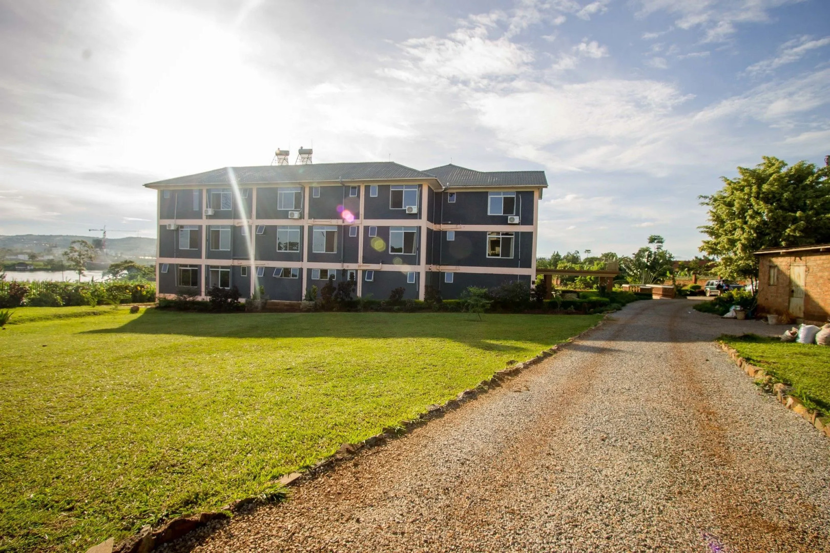 Pearl On the Nile Hotel