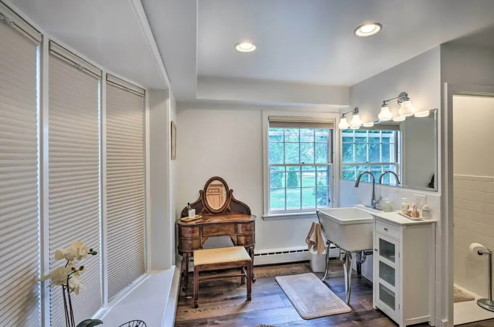 Sheboygan Home w/ Views of Lake & Lighthouse!