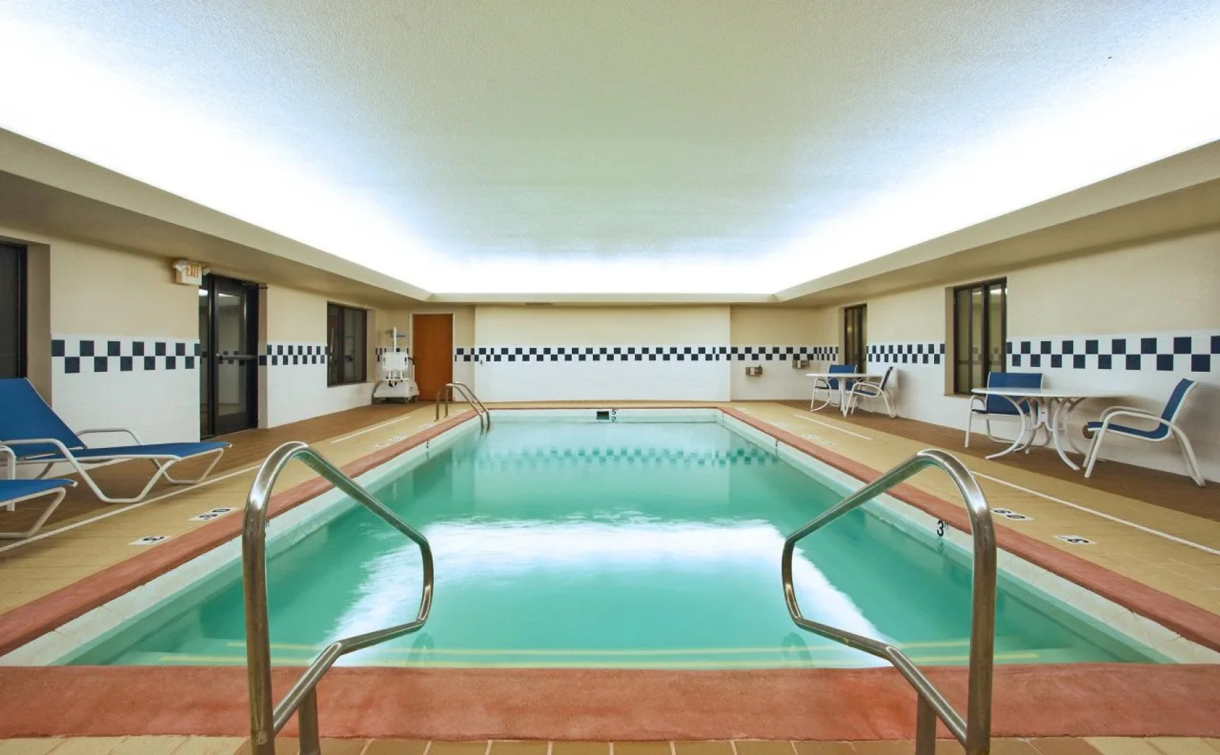 Holiday Inn Express Hotel & Suites East Lansing by IHG