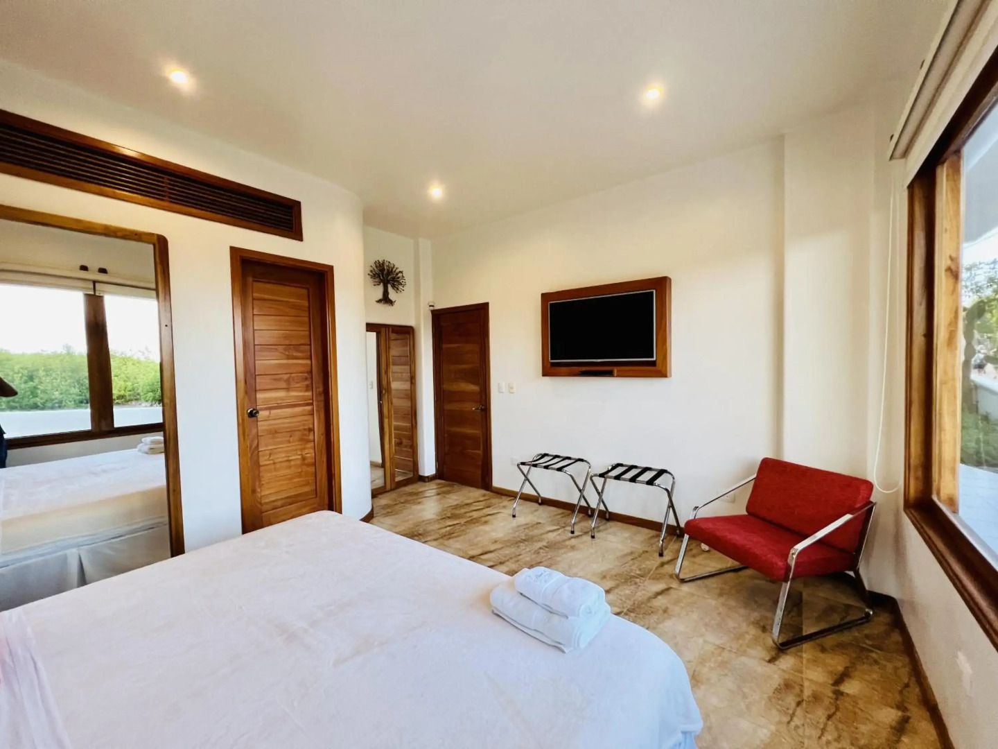 Lava Heron Galapagos Apartment