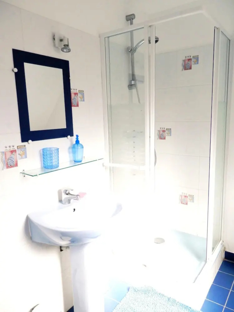 Apartment With 2 Bedrooms in Arzon, With Wonderful City View and Furni