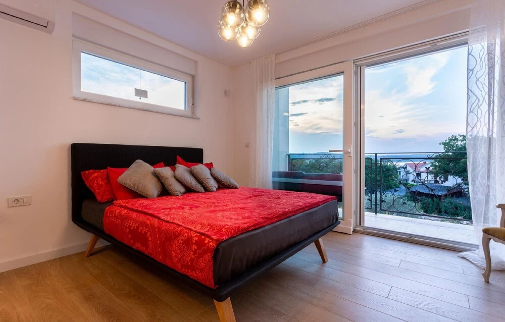 Beautiful Home in Klimno With Sauna, Wifi and 4 Bedrooms