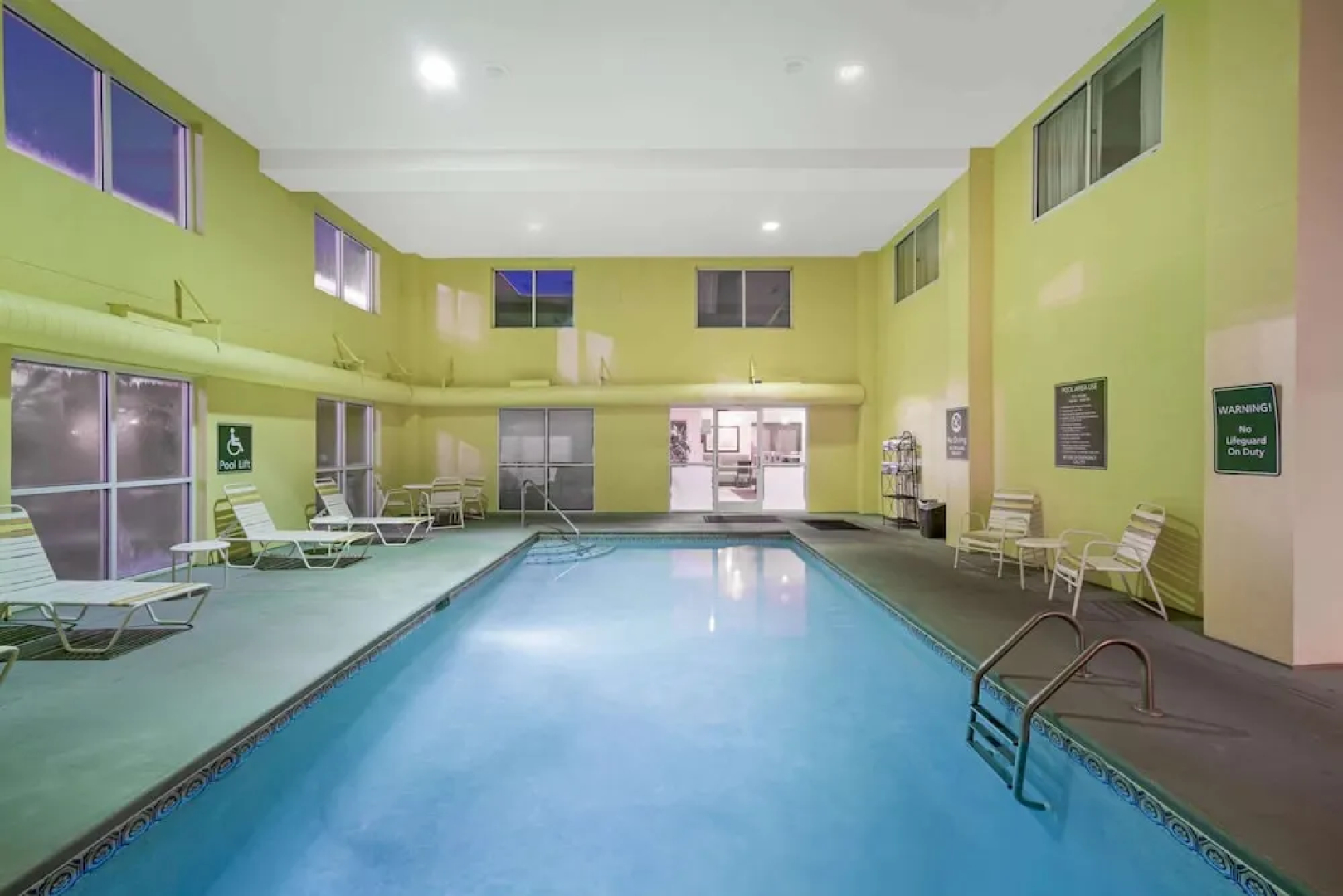 La Quinta Inn & Suites Knoxville Airport