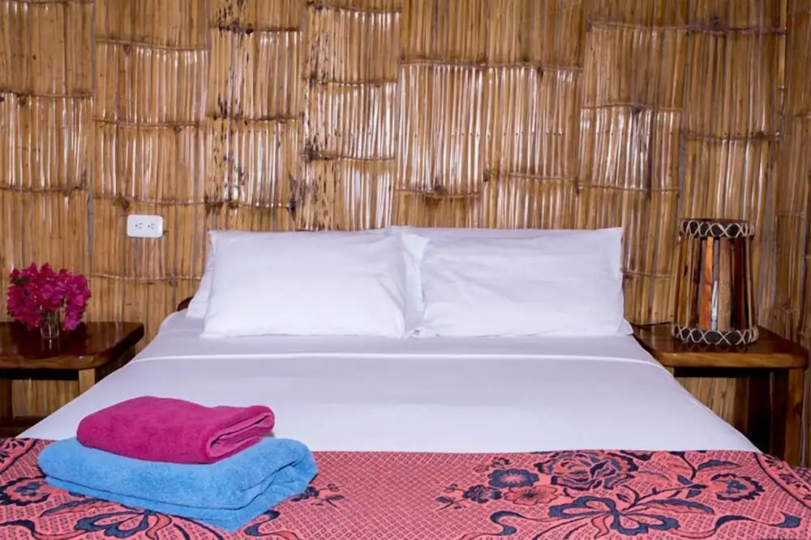 Hostal Rutamar - Hostel