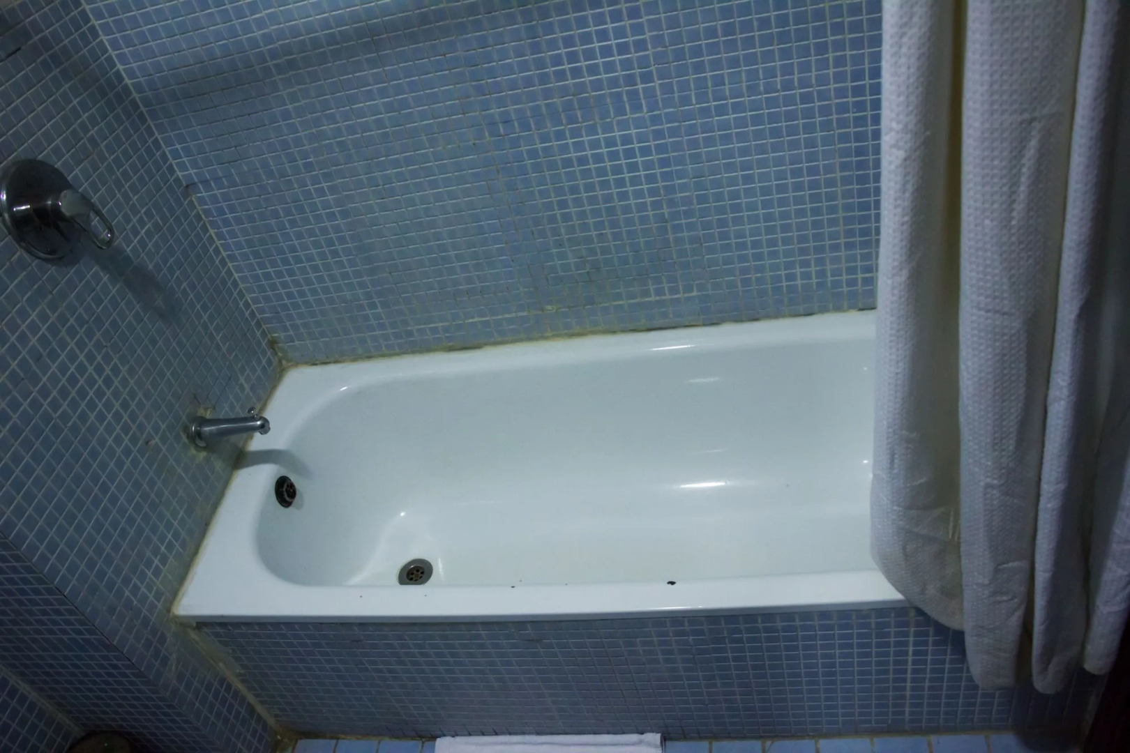 Dees Hotels, Apartments and Suites