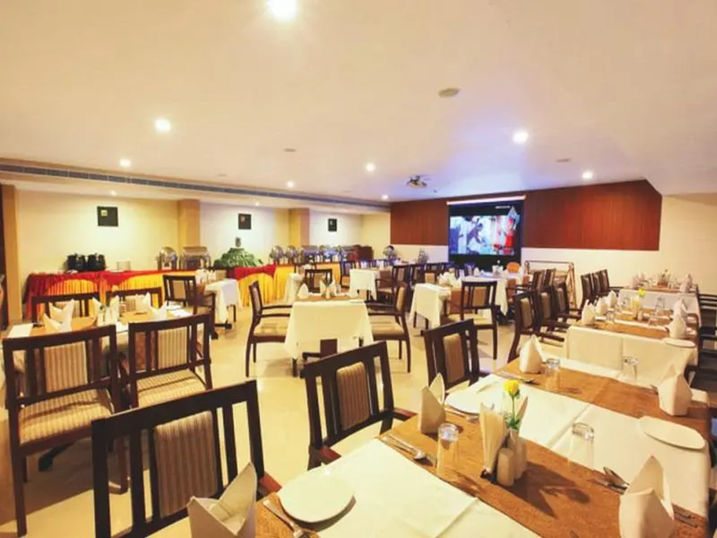 Hotel Hills Park Pathanamthitta