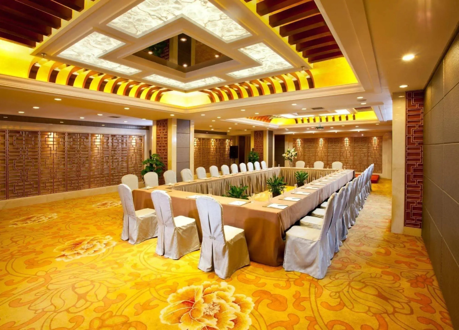 Huaren SuYu  Hotel
