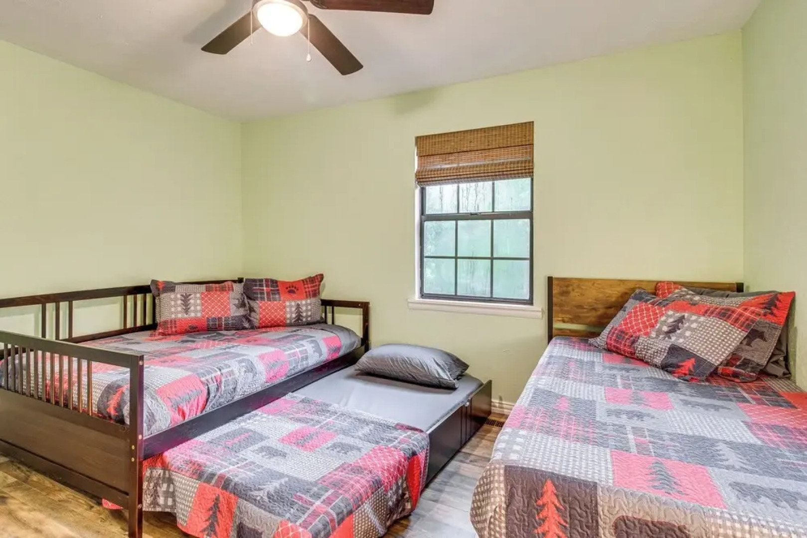 Cotter Home w/ Deck ~ 1 Mi to Big Spring Park!