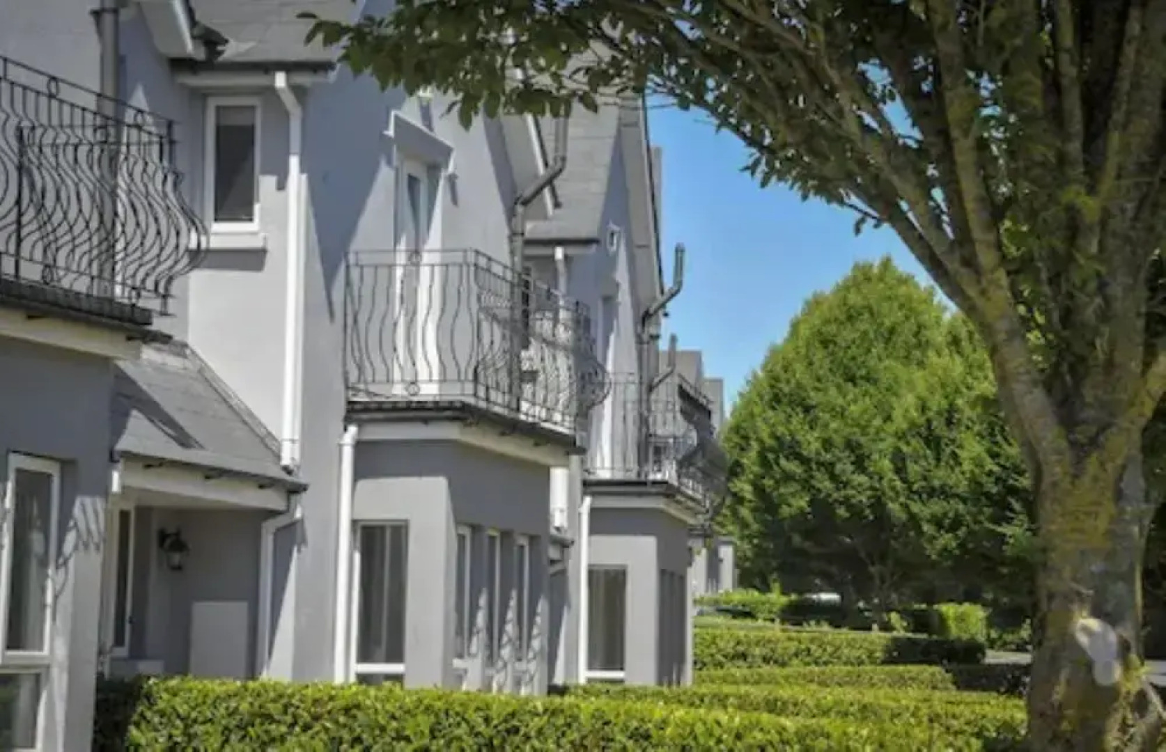 Wolseley Holiday Lodges