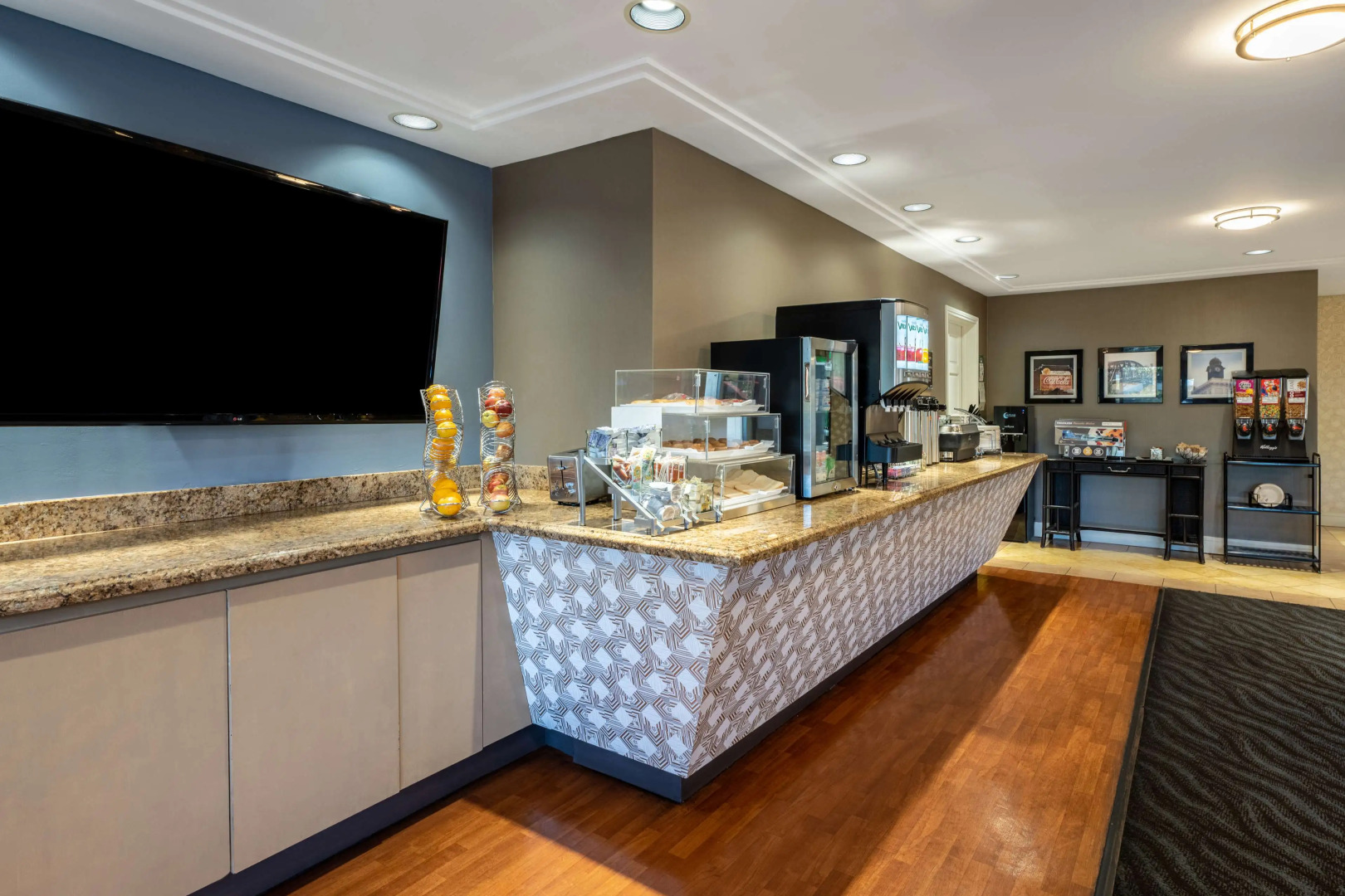 SureStay Plus Hotel by Best Western Mountain View