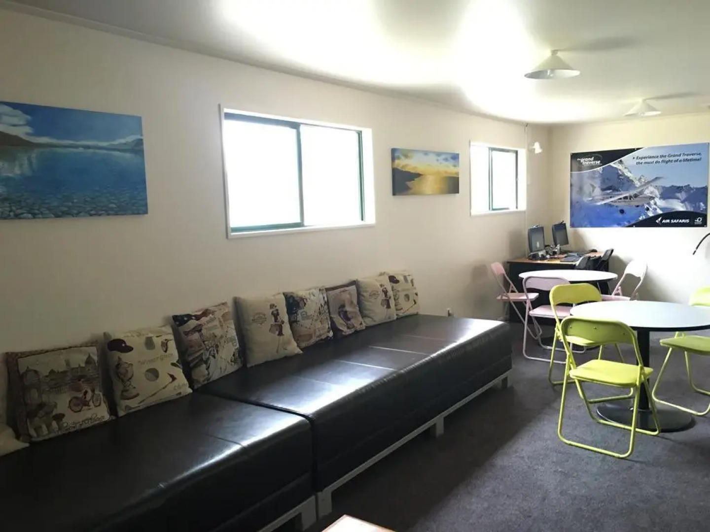 Lakes Edge Holiday Park