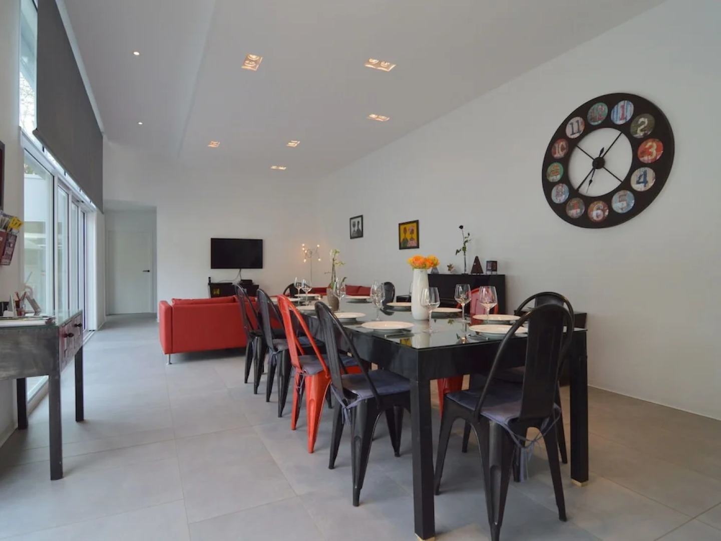 Villa With High-end Kitchen, Jacuzzi & Pool in Longeville sur mer