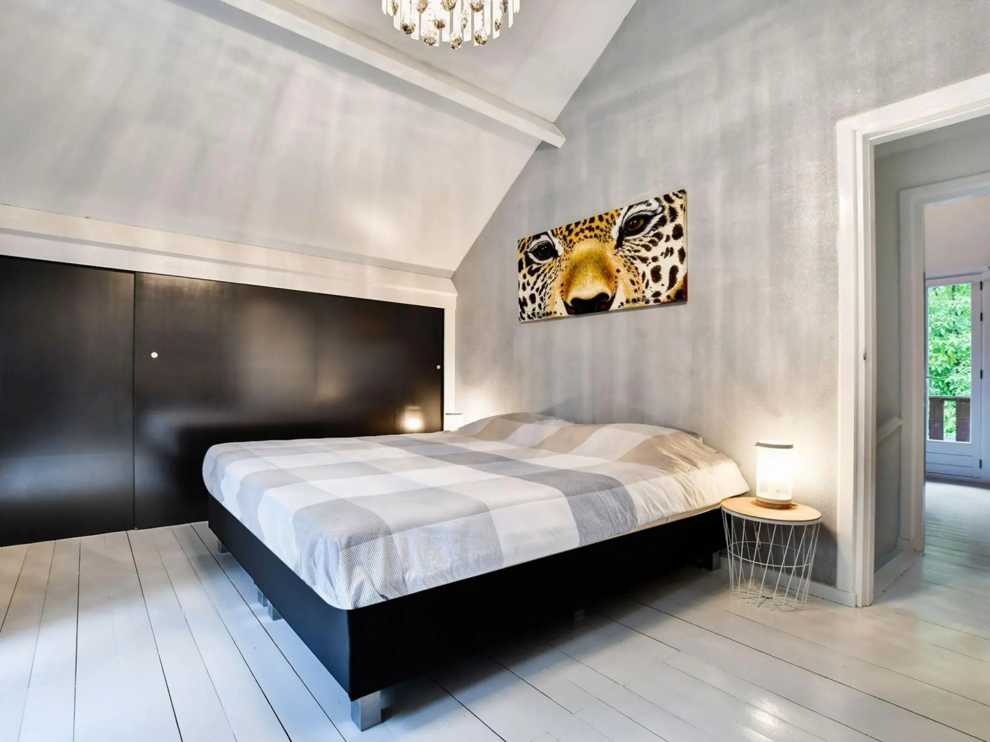 Charming Holiday Home With a Covered Terrace