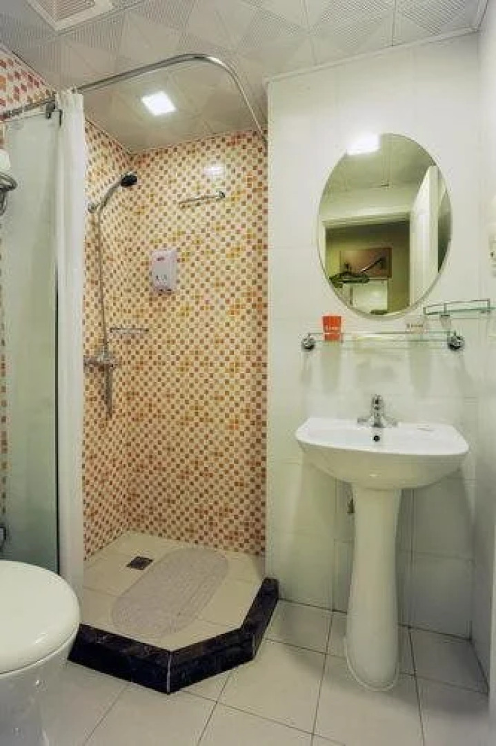 Home Inn Heyuan Railway Station