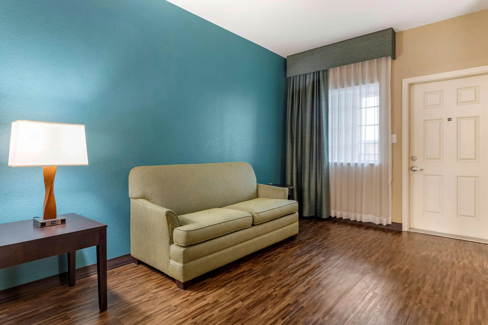 Best Western Plus Galveston Suites