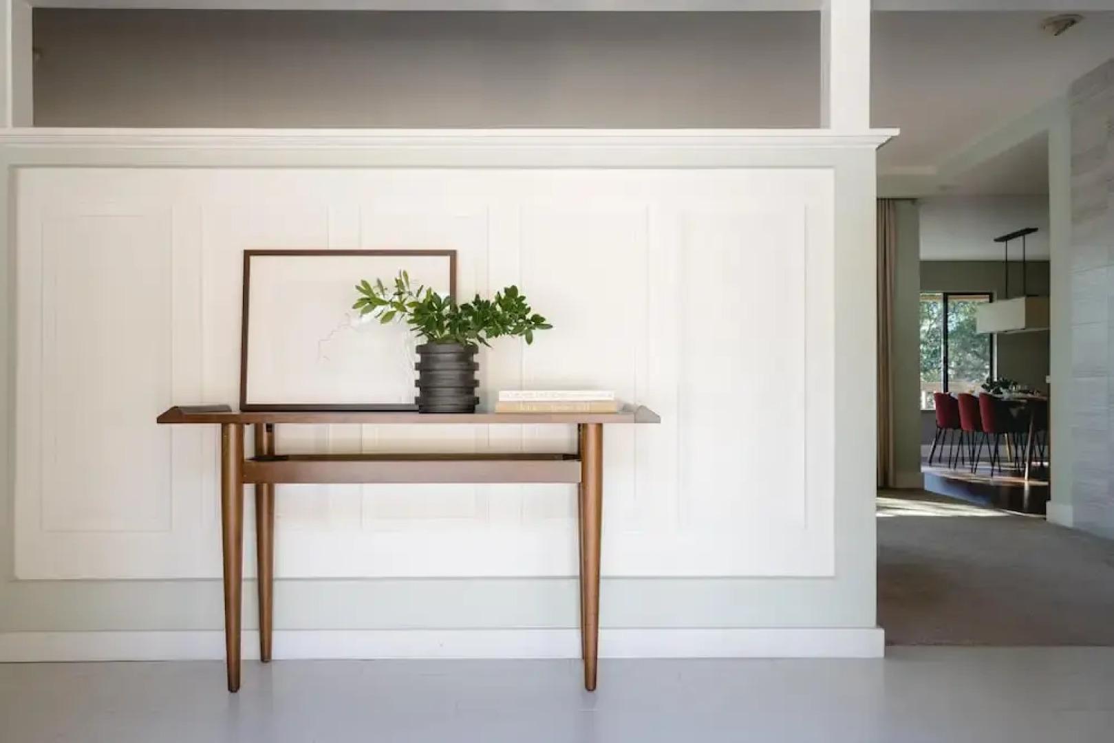 Rivendell - Spacious Home w Pool Arcade Games & Expansive Patio Santa Rosa