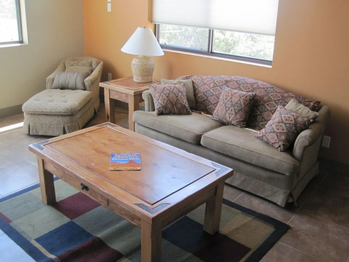 Picazzos Loft in the View Plaza