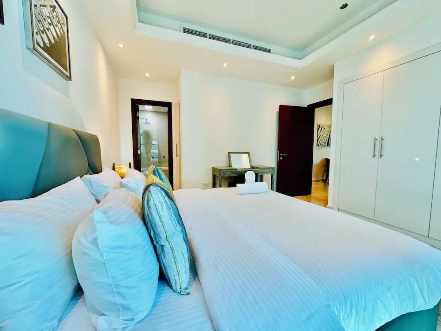 Venduras - Stunning 1BR At Orra Marina