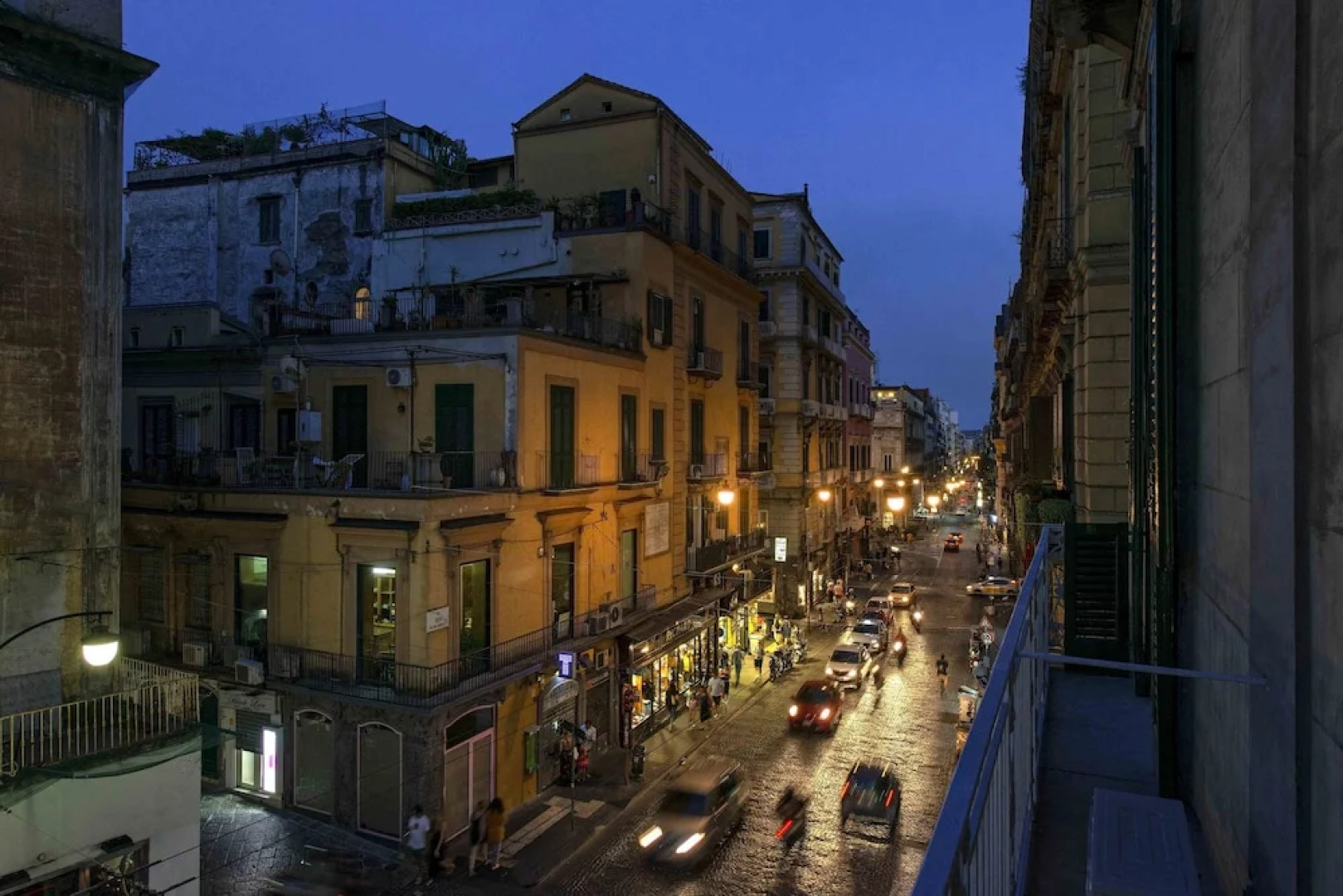 Dante Maison De Luxe