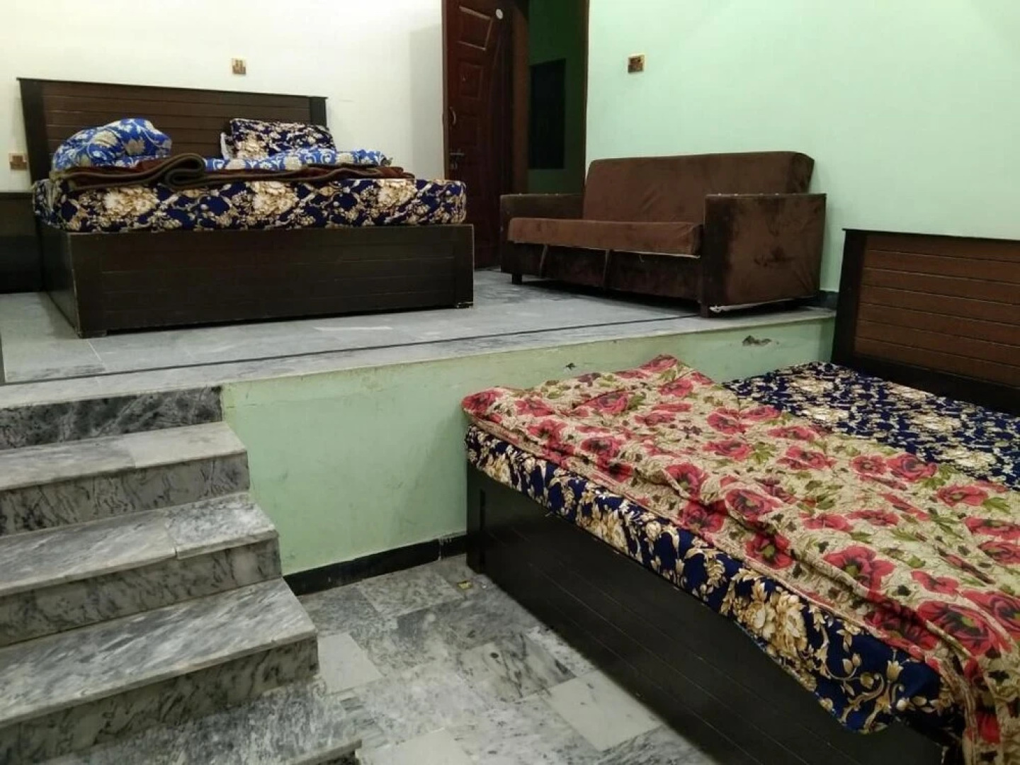 Happy Stay Hotel And Restaurant