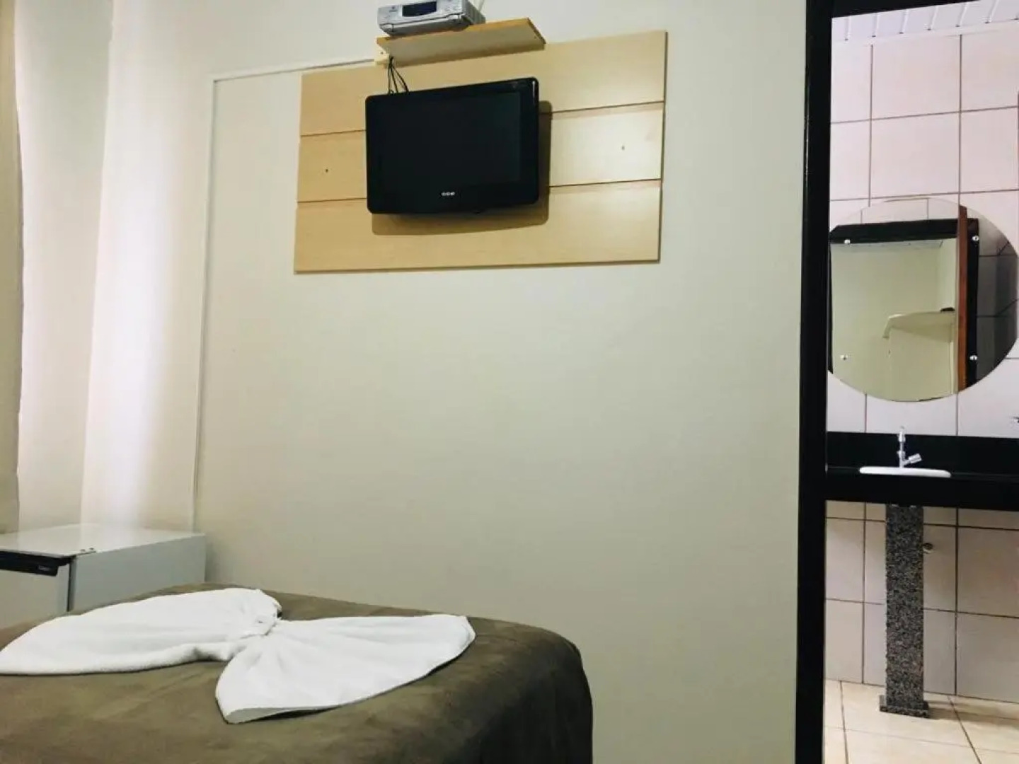 Paris Hotel Curitibanos